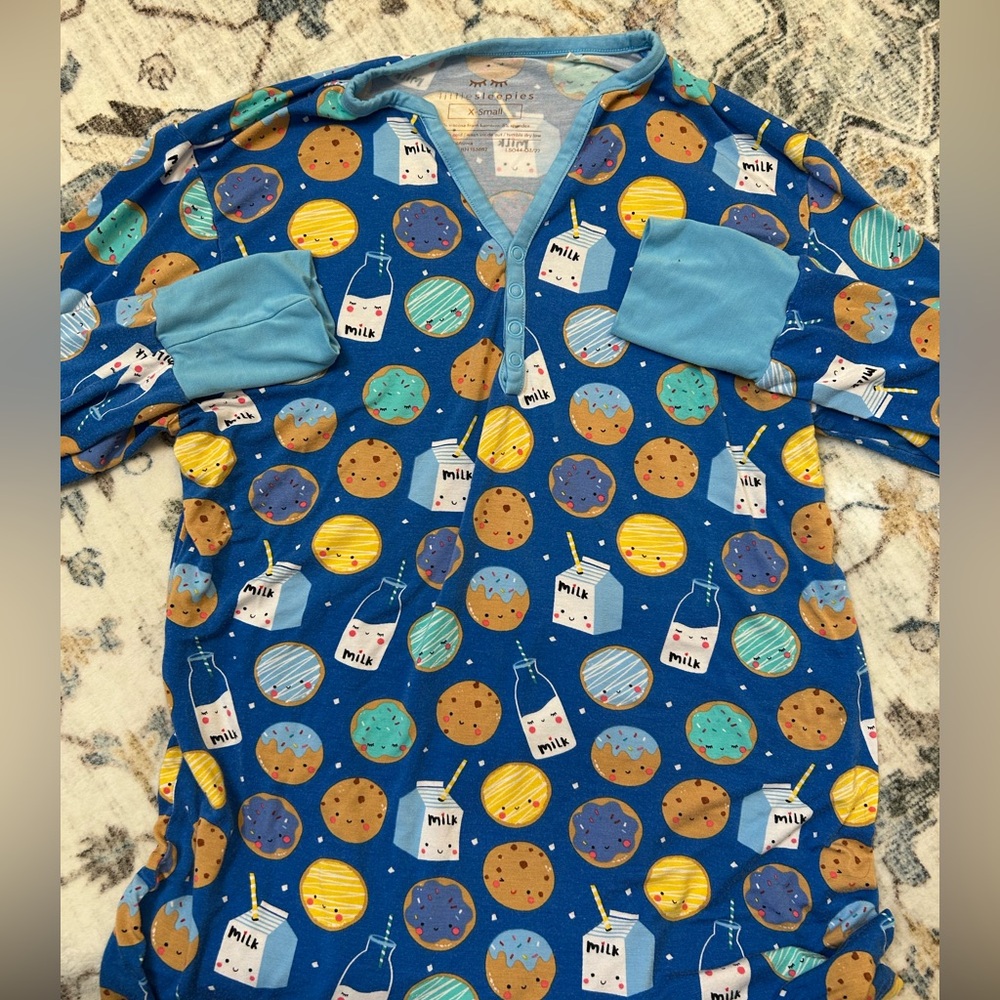 Little Sleepies Blue Cookies and Milk Women’s Shirt XS